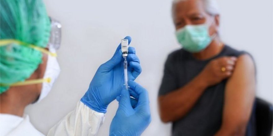 Moderna, geliştirdiği aşının yaklaşık yüzde 95 etkili olduğunu açıkladı