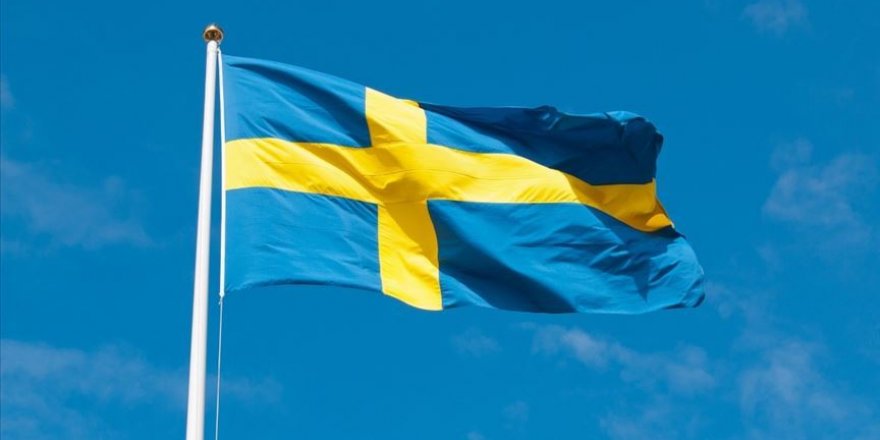 İsveç'te mahkeme belediyenin başörtüsünü yasaklayan kararını iptal etti