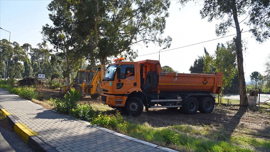 Turizm merkezlerindeki yol güzergahlarından 45 ton çöp toplandı