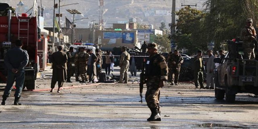 Kabil'de milletvekilinin konvoyuna bombalı saldırı: 8 ölü