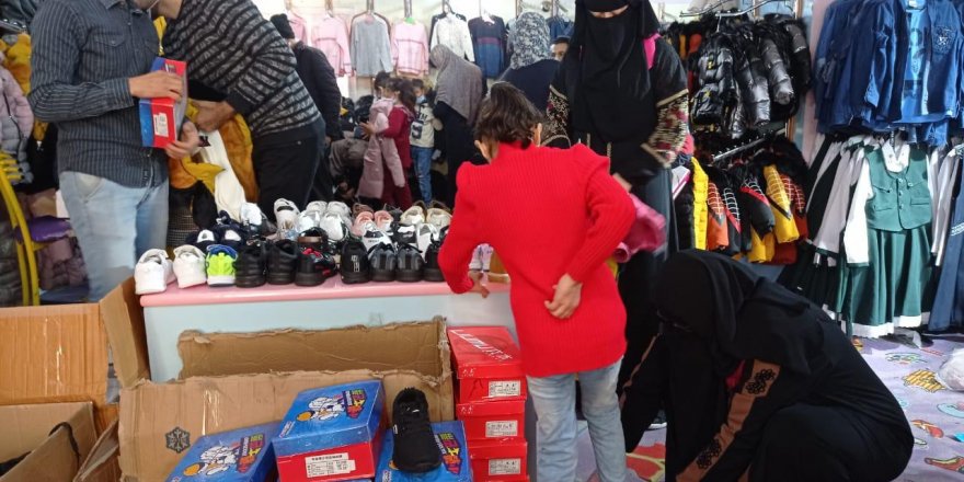 Ankara Özgür-Der’den Gazzeli çocuklara kıyafet yardımı