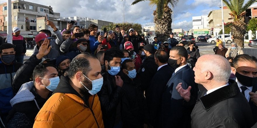 Tunus Cumhurbaşkanından protestoculara çağrı