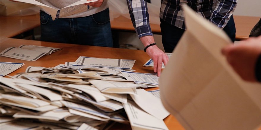 Bosna Hersek'teki Srebrenitsa ve Doboj'da 'usulsüzlük' nedeniyle seçimler iptal edildi