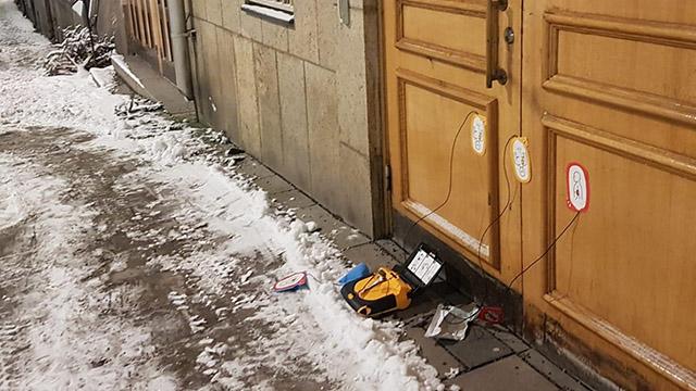 İsveç'te camide bomba paniği: Bomba düzeneğine benzer kutu bulundu