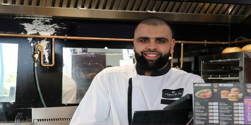 Müslüman restoran sahibinden Fransız öğrencilere ücretsiz yemek
