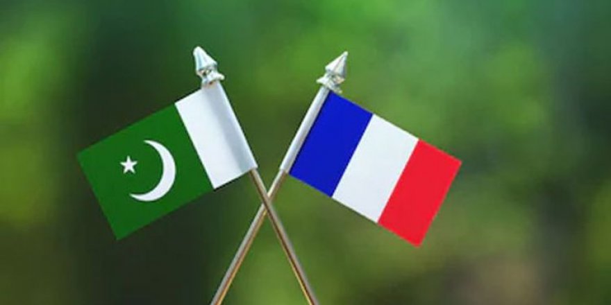 Pakistan'dan Fransa'ya çağrı: Ayrımcı tutumları bırakın