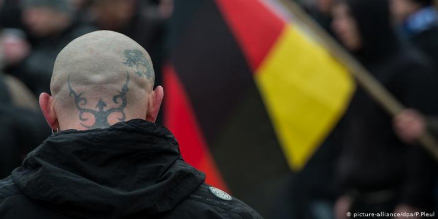 Almanya'da sığınmacılara yönelik saldırılar korona tanımadı