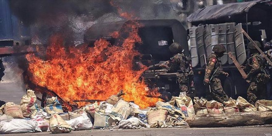 BM: Myanmar'da askeri cunta en az 70 kişiyi öldürdü