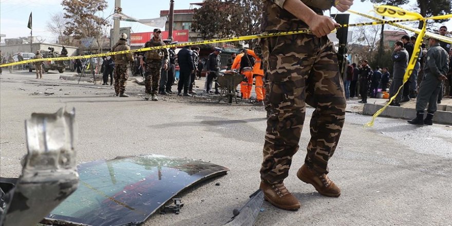 Afganistan'da bomba yüklü araçla saldırı: 8 ölü