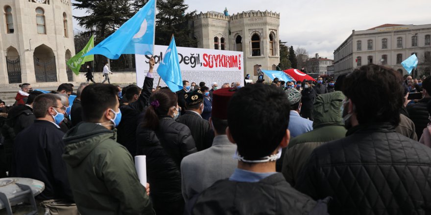 İstanbul’da Doğu Türkistan için “Şaka Değil Soykırım” eylemi yapıldı
