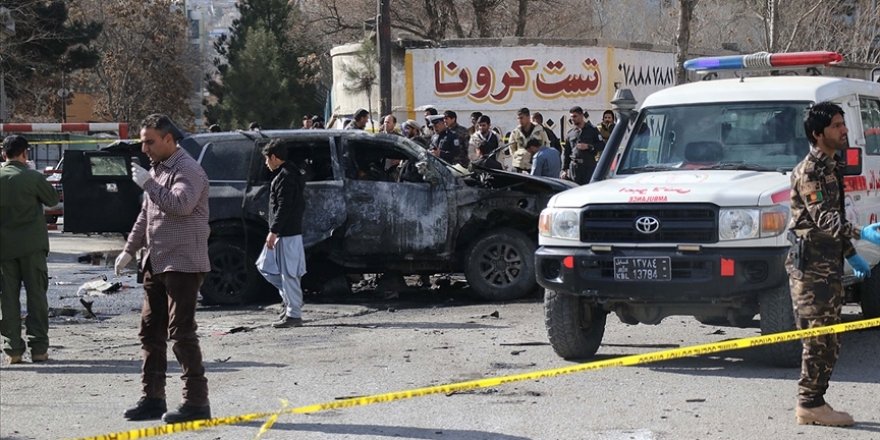 Afganistan'da askeri üsse saldırı: 10 ölü
