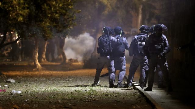 Gazze Sağlık Bakanlığı: Zehirli gazdan şehit olduğu tahmin edilenler hastanede