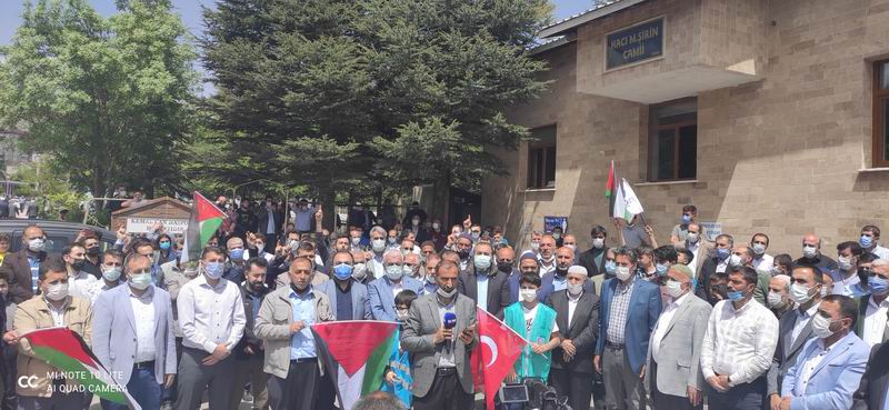 Bitlis’te Gazze şehitleri için gıyabi cenaze namazı kılındı