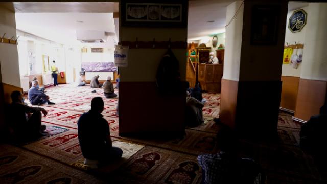 Almanya'da camide bıçaklı saldırı girişimi