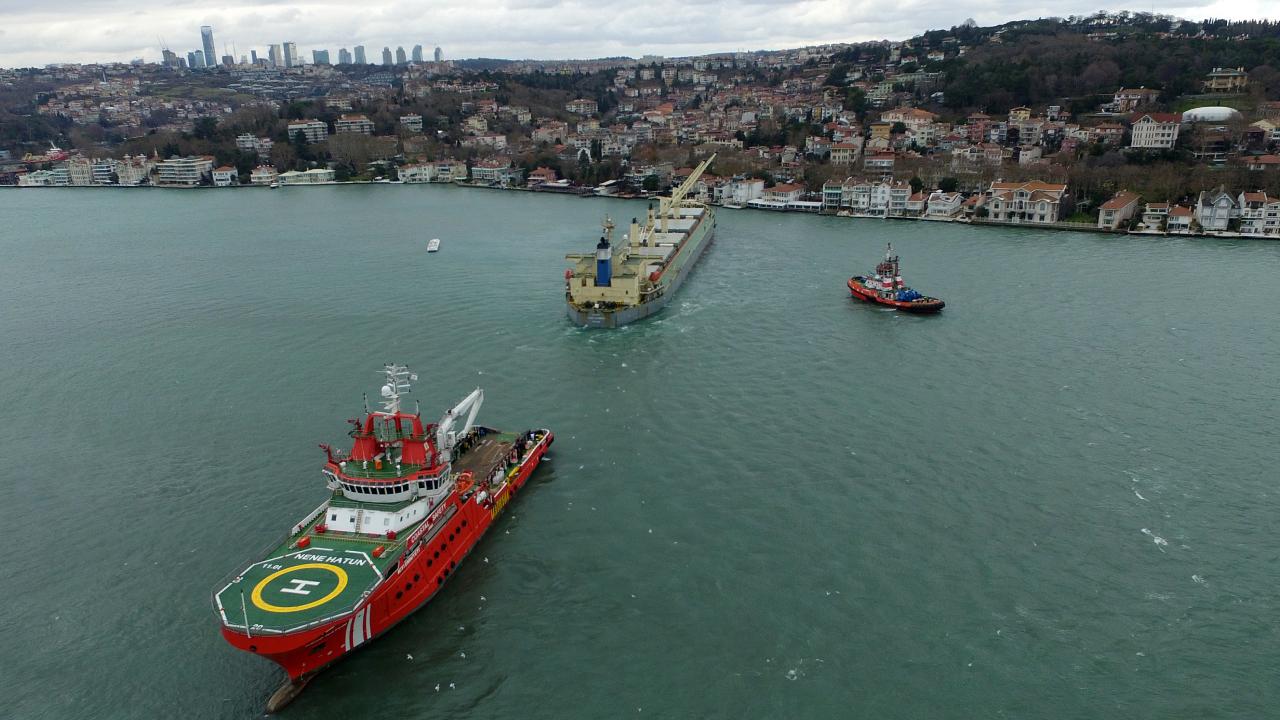 İstanbul Boğazı'nda tehlikeli trafik