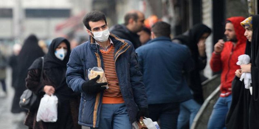 Fransa'da maske zorunluluğu ve gece saatlerindeki sokağa çıkma yasağı kaldırılıyor