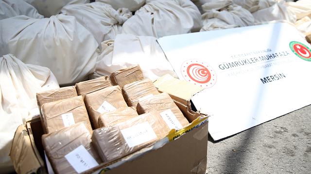 Mersin Limanı'nda 463 kilogram kokain daha ele geçirildi