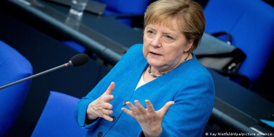 Merkel: Türkiye ile stratejik iş birliğini ilerletmeliyiz