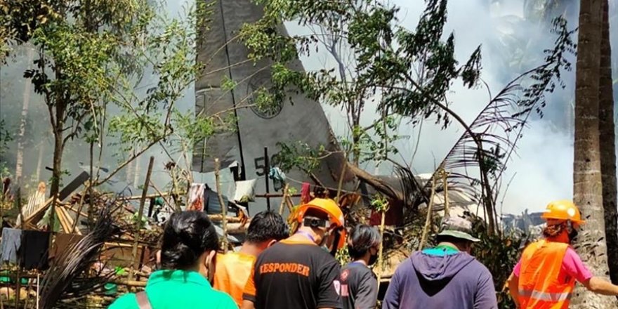 Filipinler'de düşen askeri uçakta ölü sayısı 50'ye yükseldi
