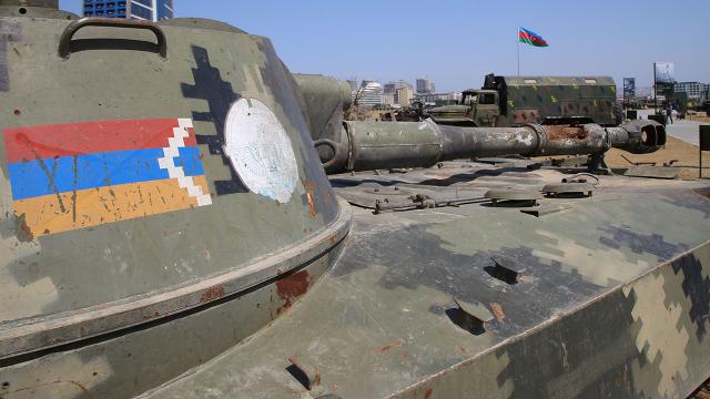 Paşinyan, Azerbaycan'la çatışmalarda 135 askerin öldüğünü açıkladı