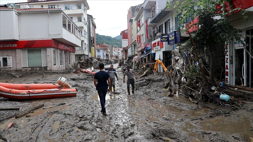 Sel nedeniyle Kastamonu'da 29, Sinop'ta 2 kişi hayatını kaybetti