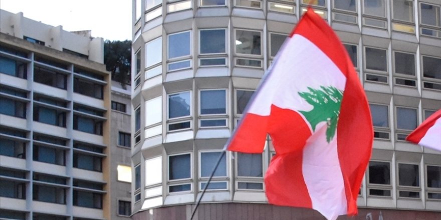 Lübnan’da patlayarak onlarca insanın canına mal olan petrol tankeri Esed’e mi götürülecekti?