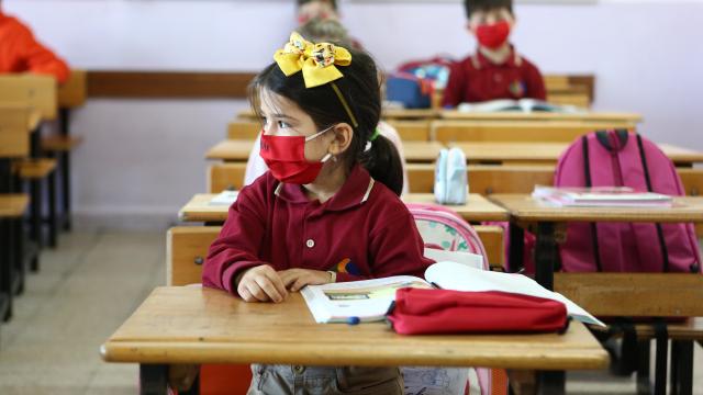 Okullar yüz yüze ve tam zamanlı olarak açılacak