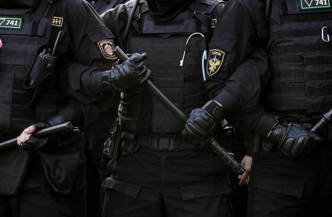 Af Örgütü: Polis coplarının kötüye kullanımı yasaklanmalı 