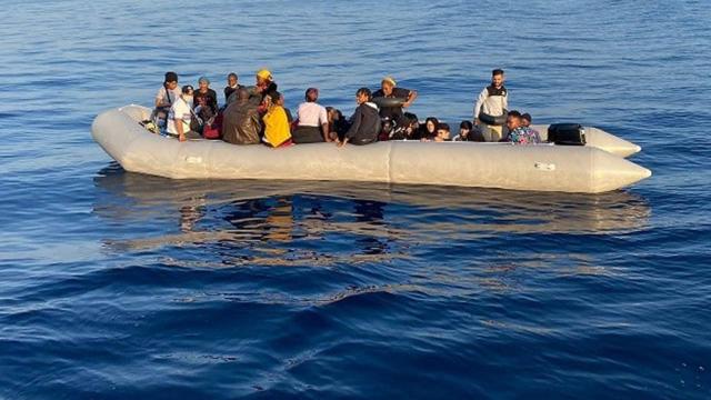 Fransa'dan İngiltere'ye göçmen tepkisi: Hiçbir şantajı kabul etmeyeceğiz