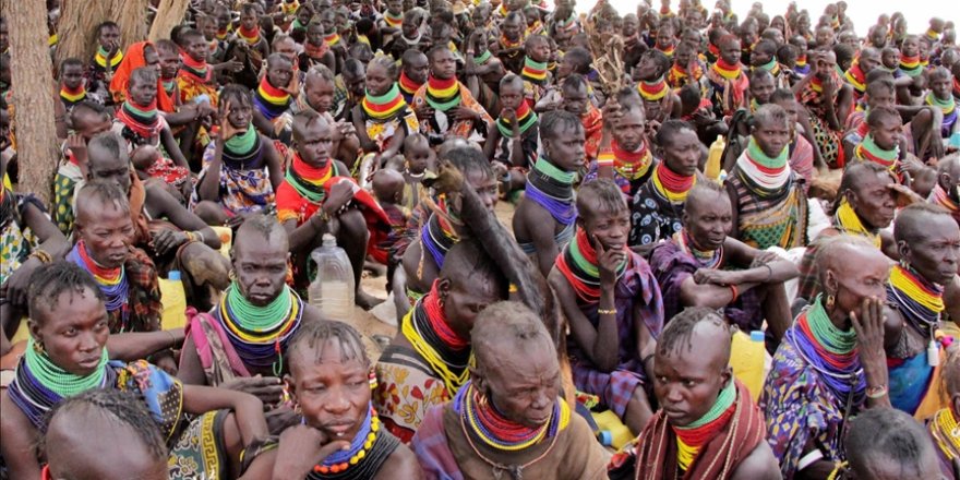 Kenya'da kuraklık nedeniyle 200 bin kişi günde bir öğün yemek tüketebiliyor