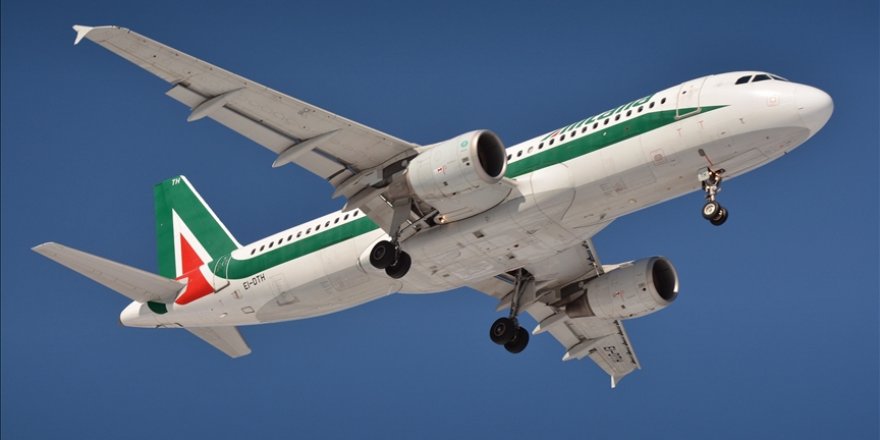İtalyan havayolu firması Alitalia son uçuşuyla faaliyetlerini noktaladı