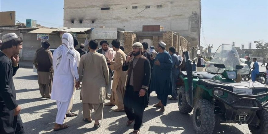 Afganistan'da camiye bombalı saldırı: 30 ölü