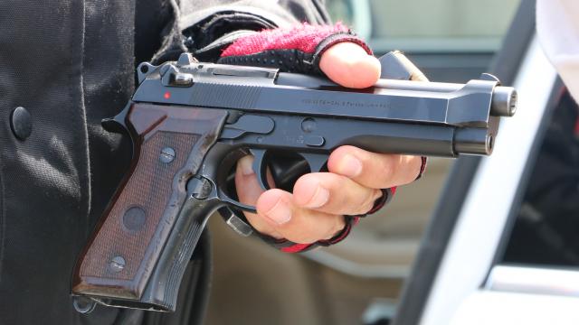 Sırbistan'da okula silahlı saldırı: 9 kişi hayatını kaybetti