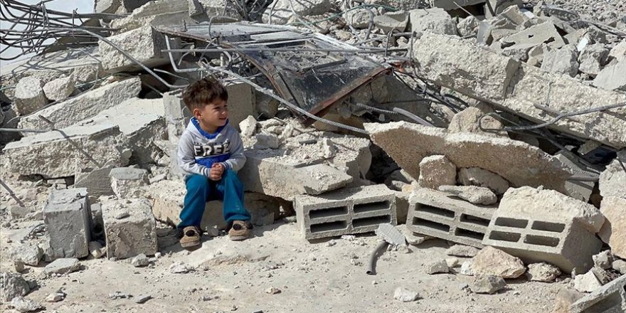İşgal güçleri Batı Şeria'da Filistinlilere ait bir evi yıktı