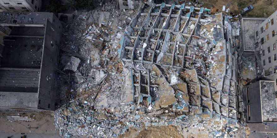 Haaretz: İsrail Gazze'deki 13 katlı binayı kasten vurdu