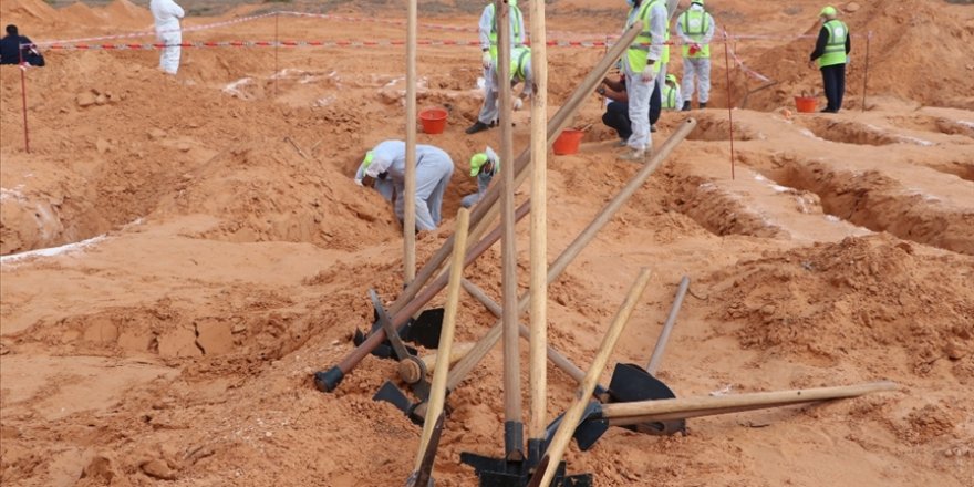 Libya'nın 'toplu mezarlar kenti' Terhune'de 6 ceset daha bulundu