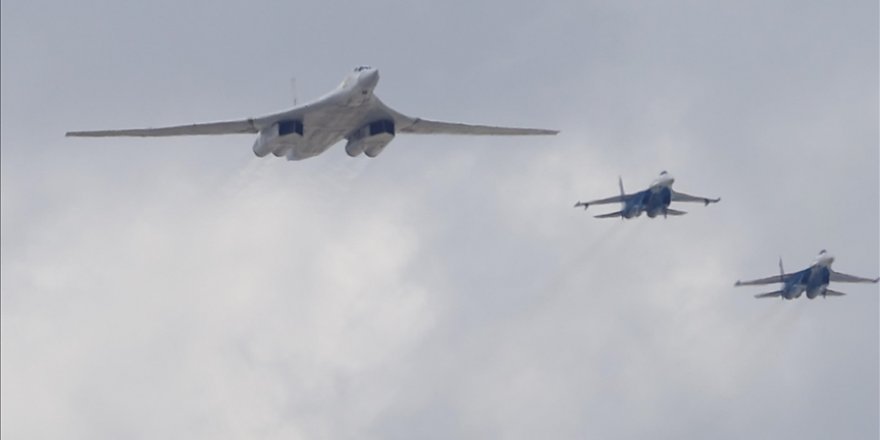 Rus savaş uçakları Belarus hava sahasında devriye uçuşu gerçekleştirdi