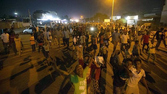 Sudan’daki gösterilerde 10 kişi öldü