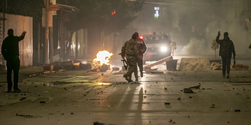 Tunus’un Safaks kentinde yaşanan 'çöp krizi' ülkedeki atık sorununu gün yüzüne çıkardı