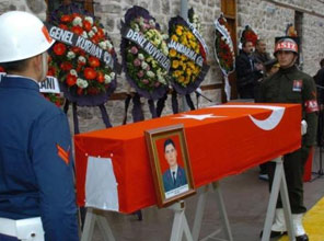 Korucu Kurşunuyla Hayatını Kaybetmiş