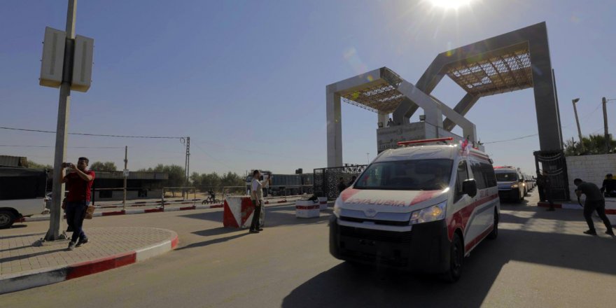 İHH'nin temin ettiği ambulanslar Gazze’ye ulaştı