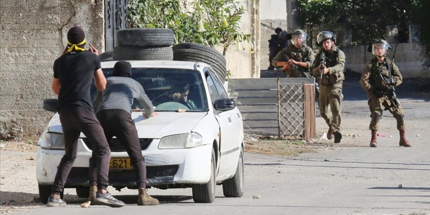 Siyonist İsrail'in Batış Şeria'daki gösterilere müdahalesinde 25 Filistinli yaralandı