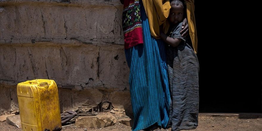 Somali'de kuraklık nedeniyle son bir haftada 6'sı çocuk 7 kişi hayatını kaybetti