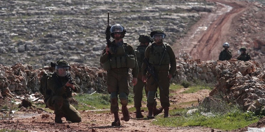 İşgal güçleri, Batı Şeria'da 15 Filistinliyi yaraladı