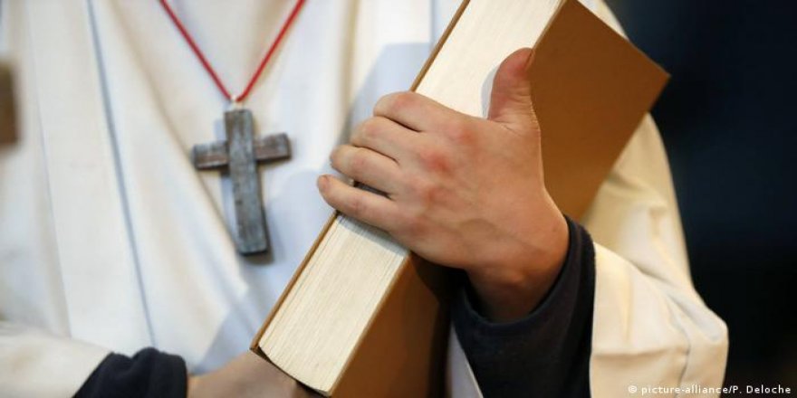 Almanya'da Hristiyanlık önemini yitiriyor