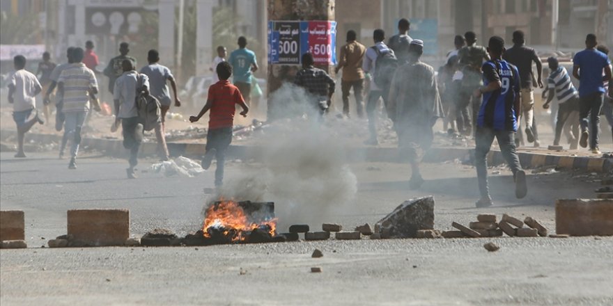 Sudan'da askeri yönetim karşıtı gösterilerde ölenlerin sayısı 48’e yükseldi