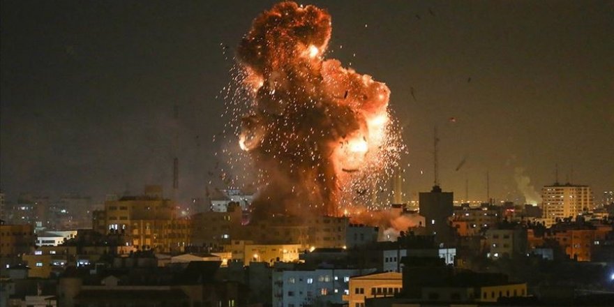 Siyonist İsrail uçakları Gazze Şeridi'ne hava saldırısı düzenledi