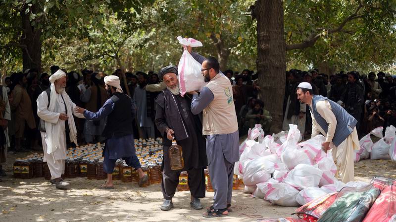 İHH Afganistan'a yardımlarını sürdürüyor