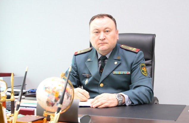 "Rusya, Kazakistan'a karşı Ukrayna'da denenen hibrit savaş başlattı"