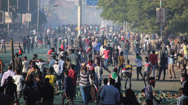 Sudan'da darbe karşıtı gösterilerde yine kan aktı